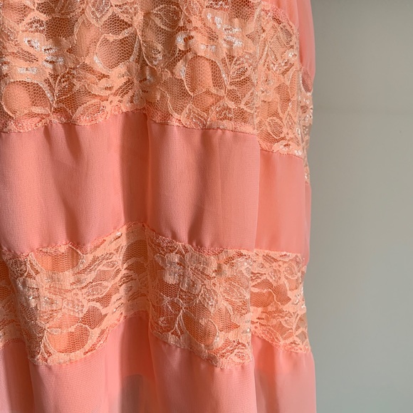 Women’s High-low Hem Summer Dress - Picture 5 of 6